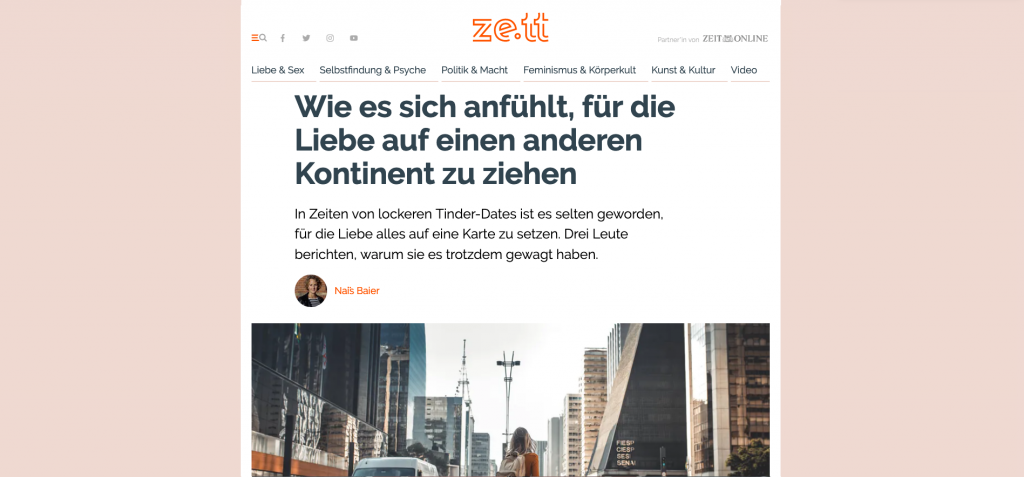 Artikel auf ze.tt-Website mit dem Titel "Wie es sich anfühlt, für die Liebe auf einen anderen Kontinent zu ziehen"